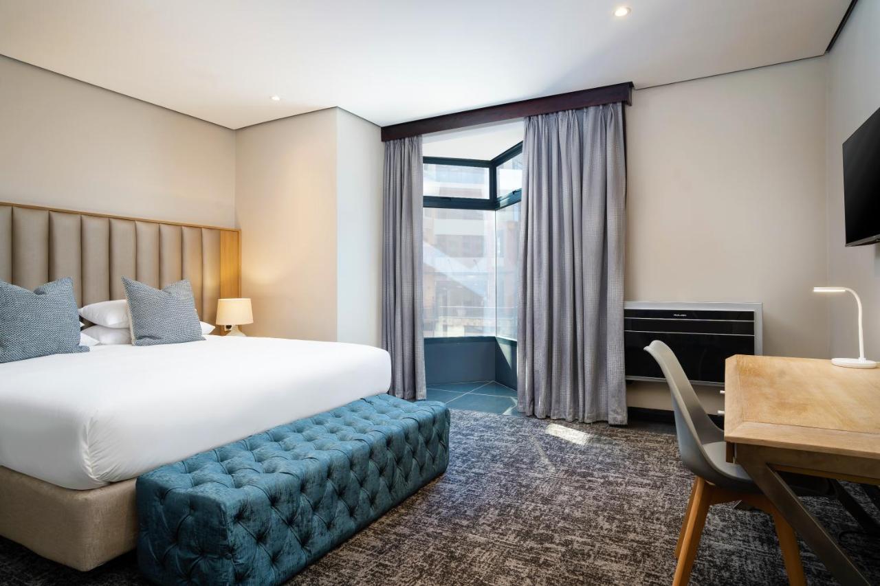Premier Splendid Inn Umhlanga Durban Extérieur photo